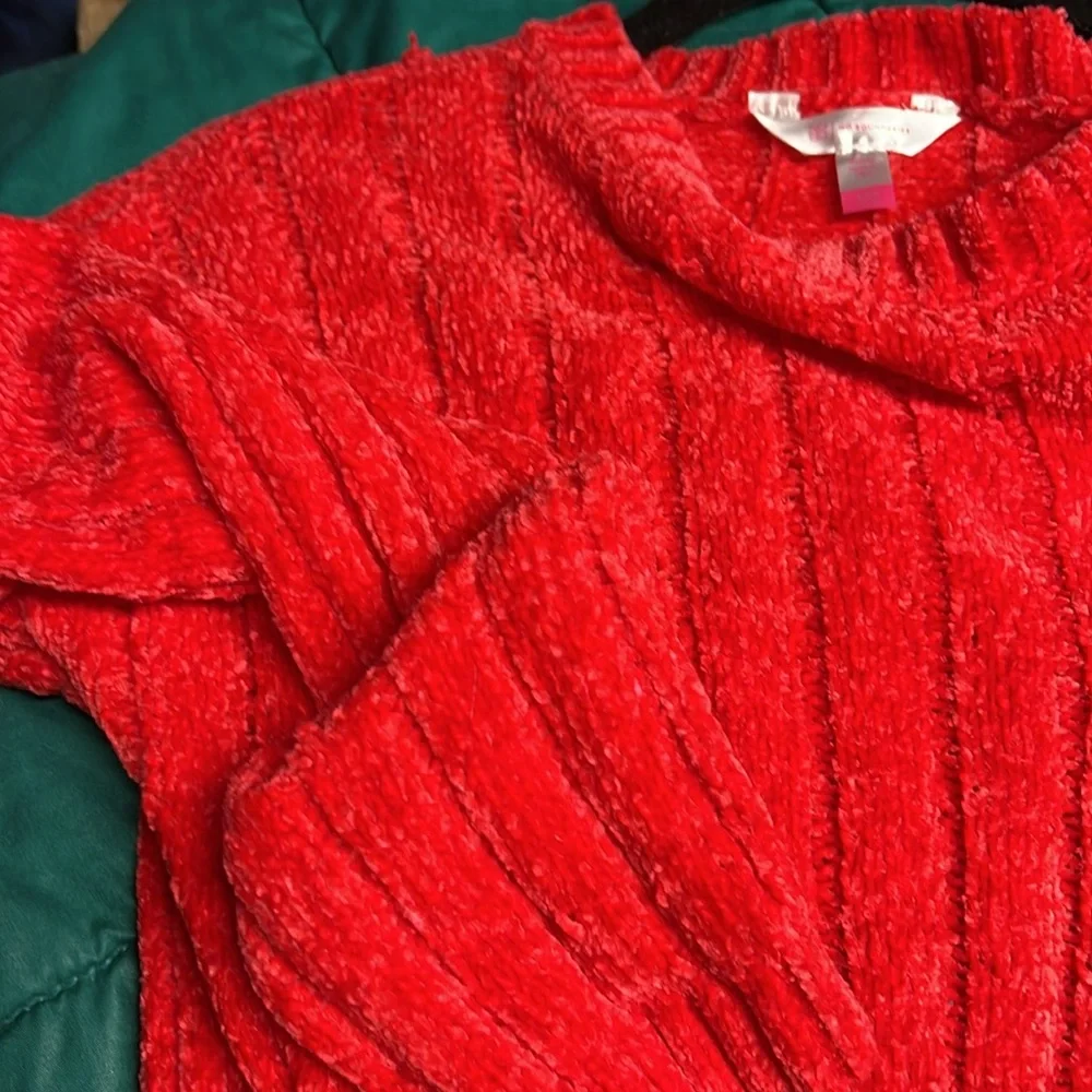 Beautiful color half sweater . Has 1 tiny pin holes hole right sleeve. - Picture 4 of 5